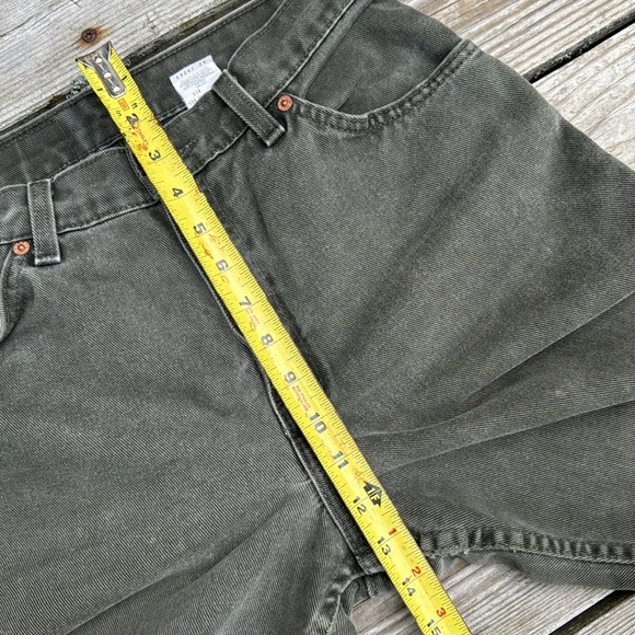 Vintage Levi’s  951 relaxed fit tapered jeans in olive green - Picture 8 of 11